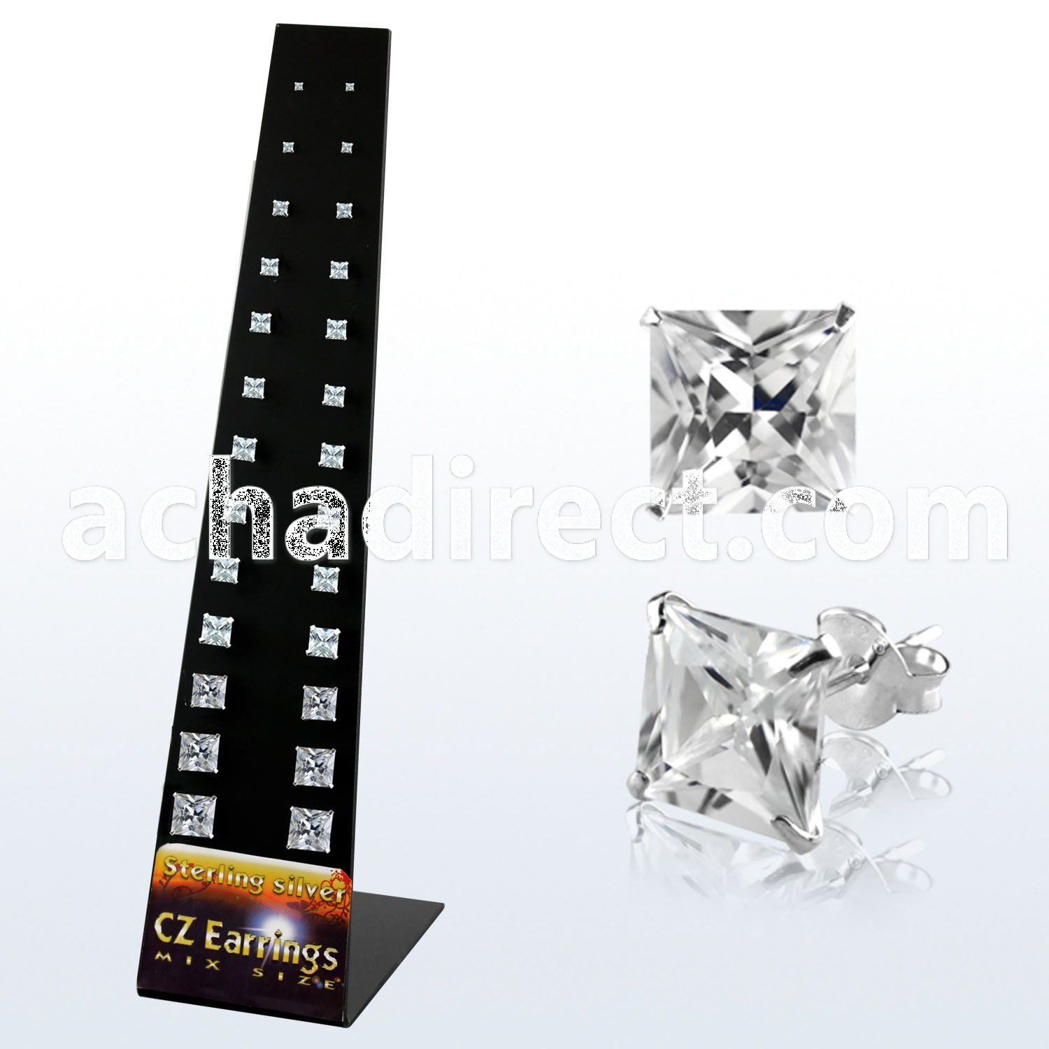 brzmsq large triangle display of clear prong cz ear stud