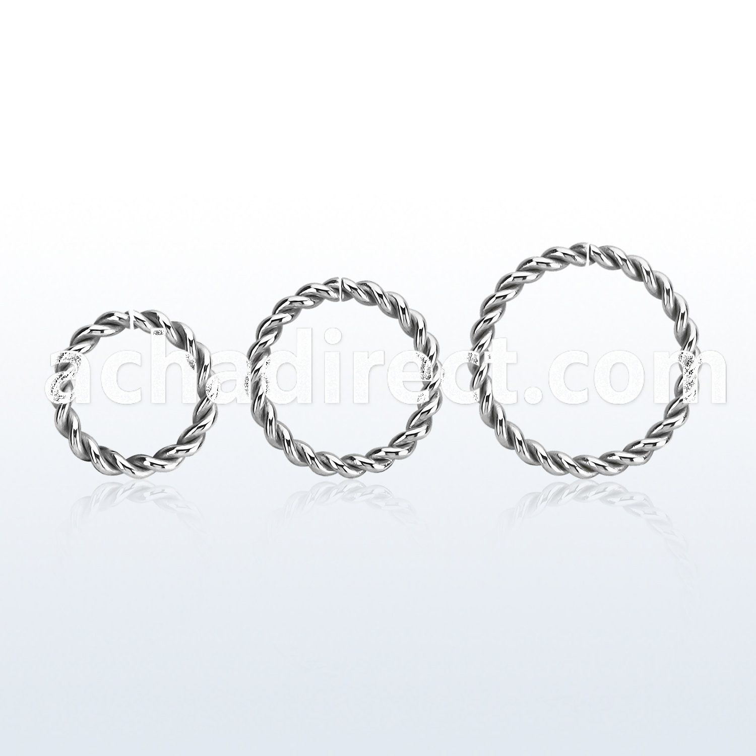 selw16 steel seamless ring w a twisted wire design 