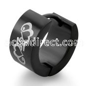 er086 pair of black steel huggies ear hoops w heart design