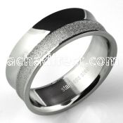 sr300 stainless steel ring w high polish sandblasted band