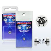 pkmp13 plug acero magnetico logo pack blister 1 pieza mayorista