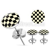 er205 pair of stainless steel ear studs with checkered logo