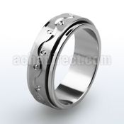 sr118 stainless steel spinner ring with wave design