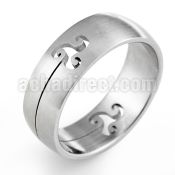 sr290 matte stainless steel cutting ring w cut out triskele